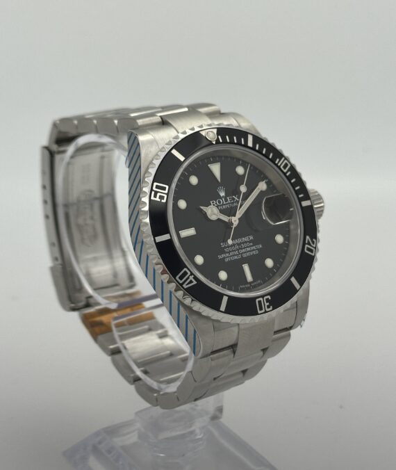 Rolex Submariner Date Ref:16610